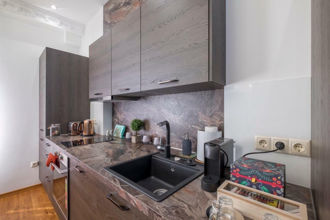 Parliament Sofia - Top Center Luxury Apartment Εξωτερικό φωτογραφία